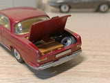 253 Mercedes-Benz 220SE in metallic cerise
