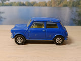 204 Morris Mini Minor in mid-blue with silver base Whizzwheels (2)