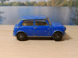 204 Morris Mini-Minor in mid-blue with silver base