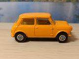 204  Morris Mini-Minor in orange