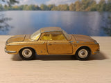 239 Volkswagen Karmann Ghia 1500 in gold