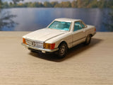 393 Mercedes-Benz 350SL in white