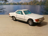 393 Mercedes-Benz 350SL in white