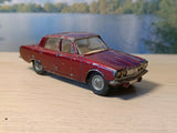 252 Rover 2000 in maroon with rare cast wheels