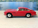 218 Aston Martin DB4