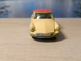 210 Citroen DS19