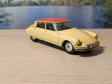 210 Citroen DS19