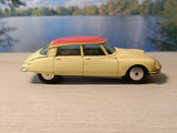 210 Citroen DS19