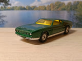 329 Ford Mustang Mach 1 in green