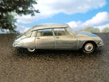 210S Citroen DS19 *with foglamps* polished mazak
