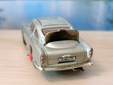Corgi Toys 270 James Bond Aston Martin *first issue*
