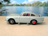 R270 James Bond Aston Martin *silver grille issue* (Model Club Issue)