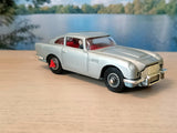 R270 James Bond Aston Martin *silver grille issue* (Model Club Issue)