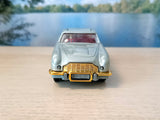 R270 James Bond Aston Martin *gold grille issue* (Model Club Issue)