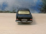 230 Mercedes-Benz 220SE in black