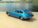 335 Jaguar E-Type 2+2 4.2 Litre *scarce late issue*)