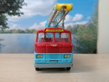 Corgi Major 1144 Chipperfields Crane with cage