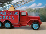 Corgi Major 1121 Chipperfields Circus Crane Truck *with original box*
