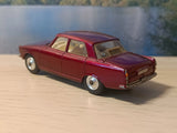 252 Rover 2000 in maroon
