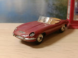 307 Jaguar E type in plum red