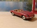 307 Jaguar E type in plum red