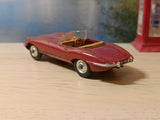 307 Jaguar E type in plum red