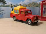 477 Land Rover Breakdown Truck *cast wheels*