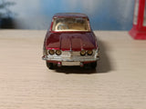 252 Rover 2000 in maroon