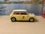 227 Morris Mini-Cooper in primrose / white