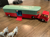 Corgi Major 1130 Chipperfields Circus Horse Transporter