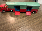 Corgi Major 1130 Chipperfields Circus Horse Transporter