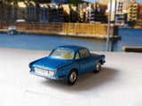 222 Renault Floride in blue with a lemon interior