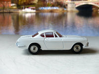 228 Volvo P1800 (repainted)