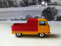 465 Commer Pick-up yellow / red