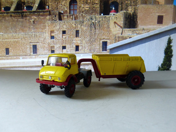 1145 Unimog with Gooseneck Dumper (1st Edition)