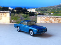 222 Renault Floride in blue with a lemon interior