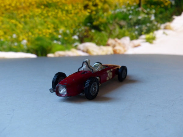 154 Ferrari F1 Racing Car