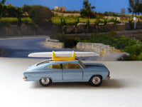 263 Rambler Marlin with roof rack and kayak