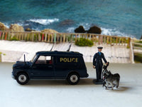 448 Police Minivan with original handler and dog