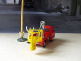 Gift Set 14 Hydraulic Tower Wagon with workman and lamp standard