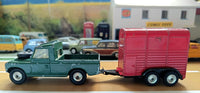 Gift Set 2 Land Rover and Pony Trailer (late edition) (2)