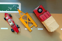 Gift Set 17 Land Rover with Ferrari on Trailer