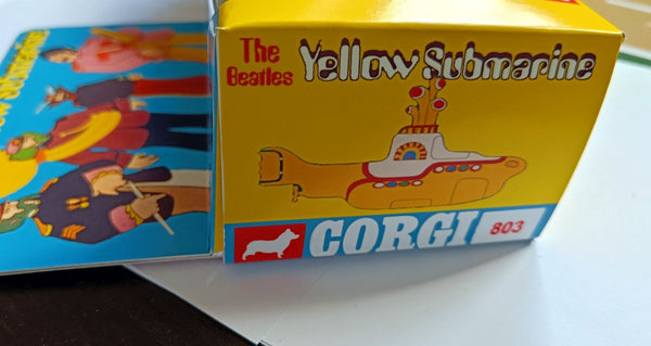 803 The Beatles' Yellow Submarine – Corgi Toys