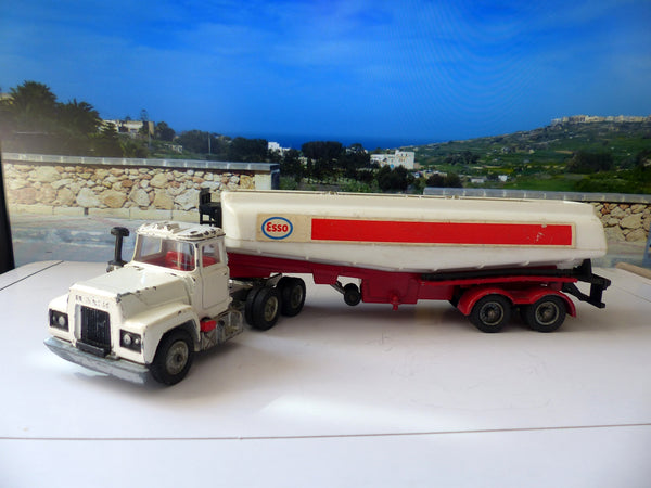 1152 Mack Truck with Esso Tanker