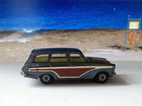 491 Ford Cortina Estate in grey with cast wheels