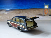 491 Ford Cortina Estate in grey with cast wheels