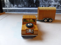 Gift Set 2 Land Rover *brown with rare yellow seats*