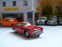 218 Aston Martin DB4 red *rare with fixed shaped wheels*