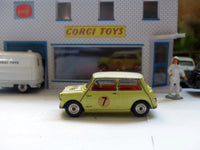 227 Morris Mini-Cooper in primrose / white (10)