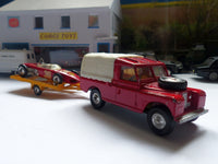 Gift Set 17 Land Rover with Ferrari on Trailer